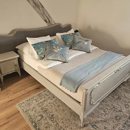 Krzywa Apartament *